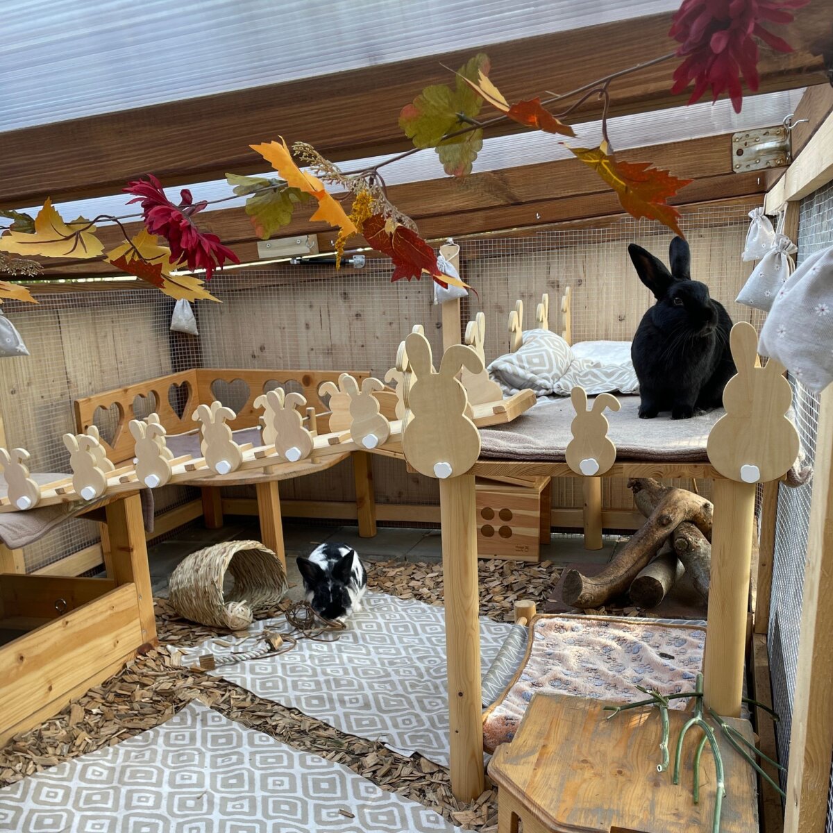 Hopplwerk Holzhasen mit Pummelschwanz