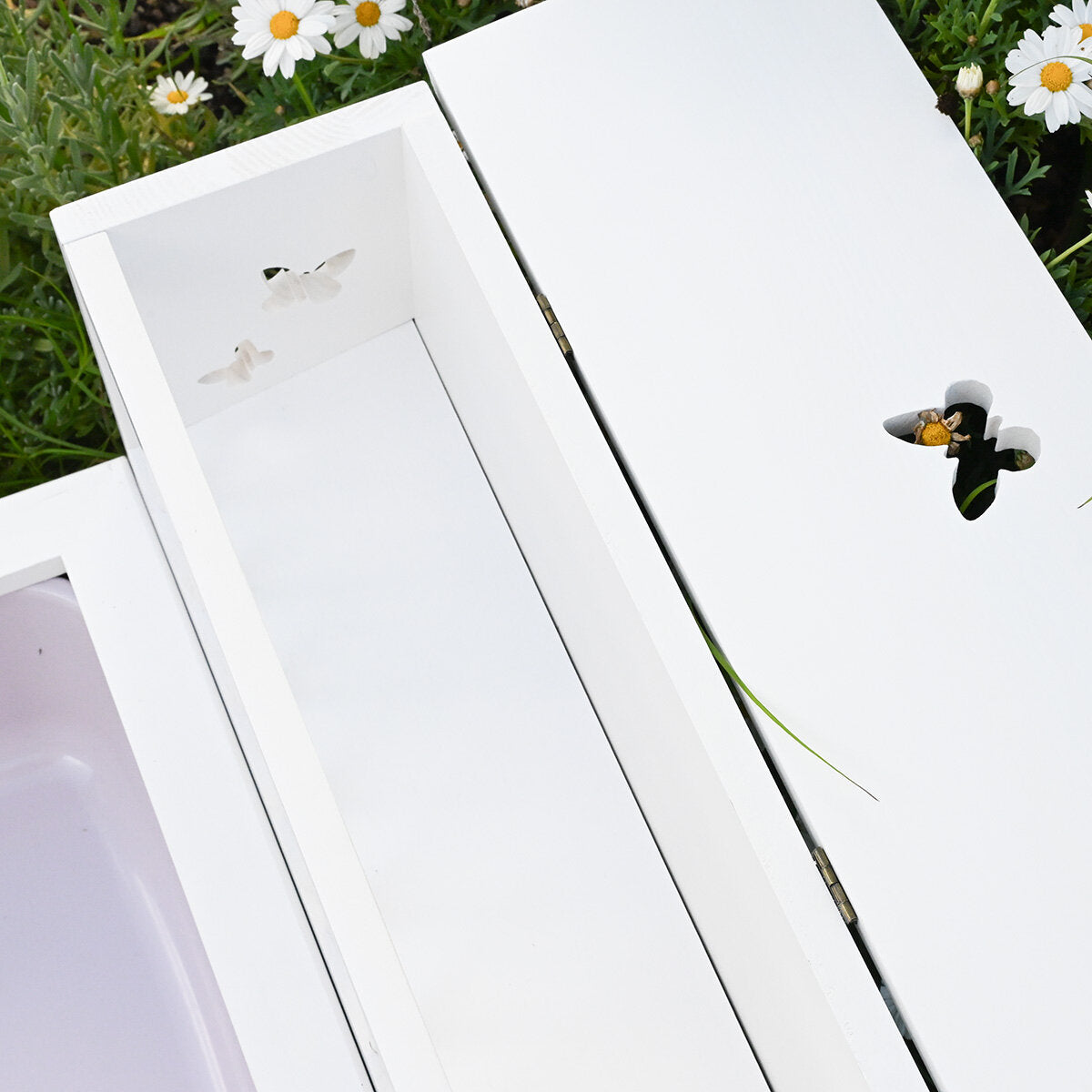 Kaninchentoilette mit Raufe "butterfly" weiß