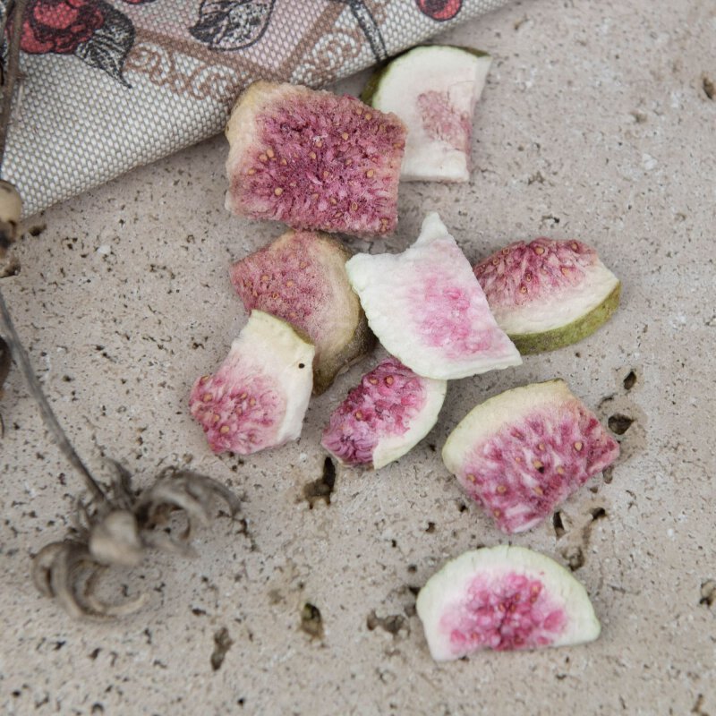 valentines freeze dried figs